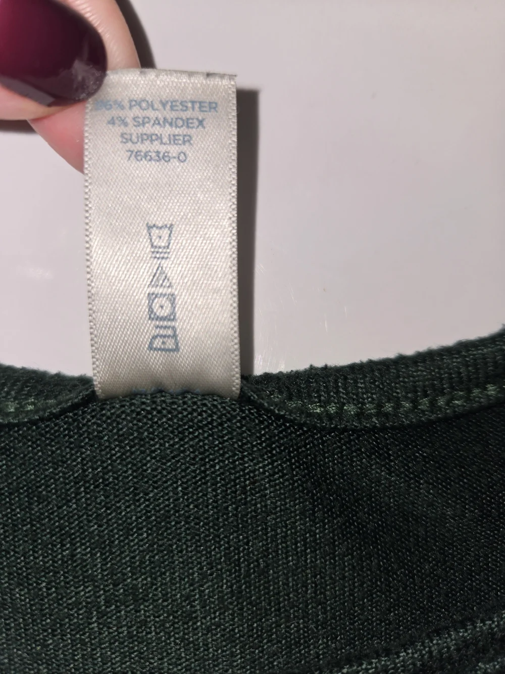 Arizona Jean Company Dark Green Cropped 'Dreamer' Graphic Tank with Pink Accent